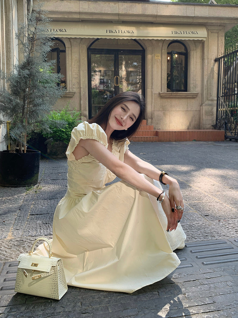 Sun. 泡泡袖收腰前後V領連身裙 奶黃