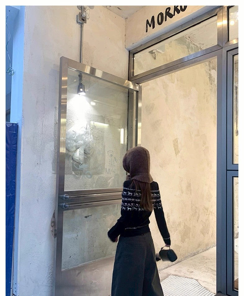 Mon. 北歐童話修勾刺花羊毛針織外套 白/黑