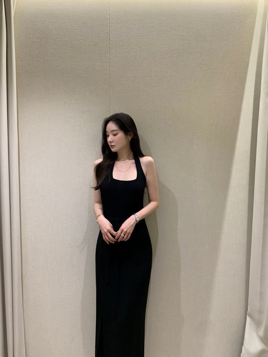 Tue. 帶氛圍氣質開叉掛脖針織連身裙套裝 黑
