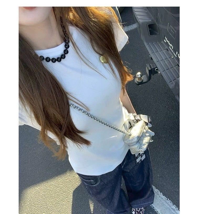 Fri. 小而美圓領打底立體愛心造型上衣 紫藍/白/粉