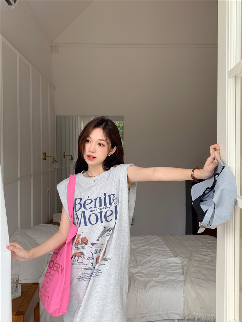 Sun. 墊肩背心長裙