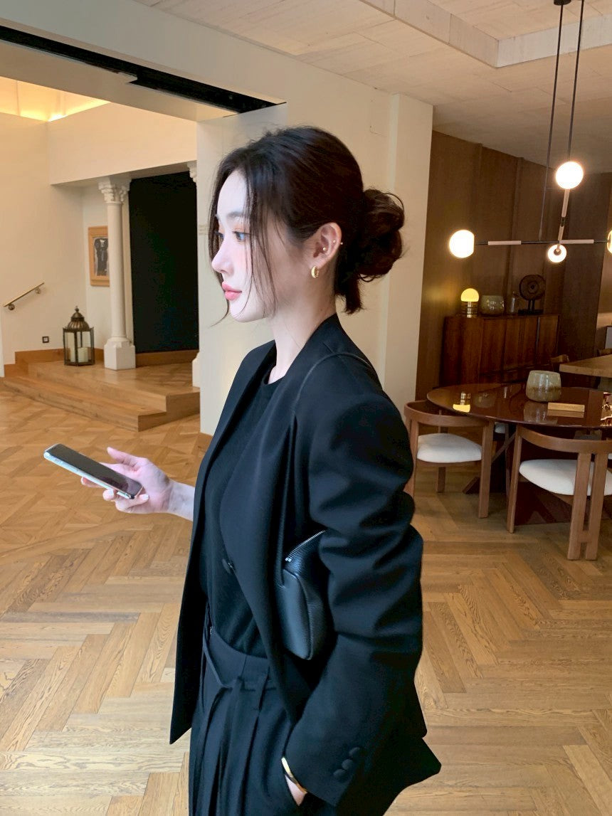 Thu. 設計師剪裁設計復古款西外 黑
