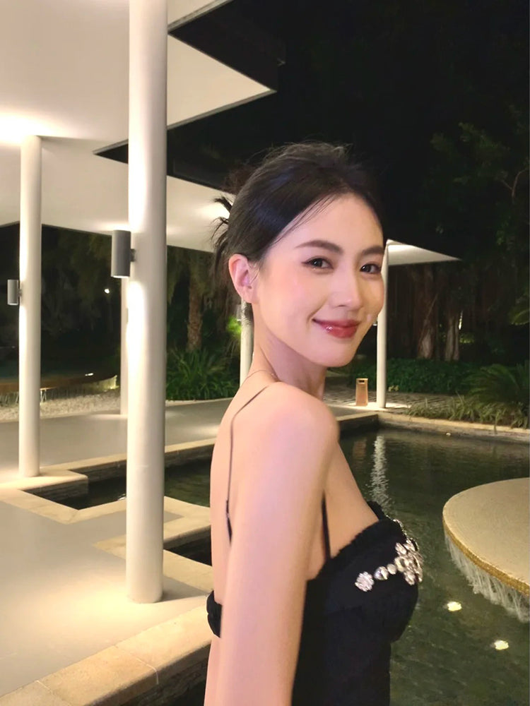 Sat. 花鑽黑色吊帶連身裙