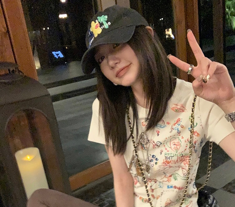 Wed. 蠟筆塗鴉設計感上衣