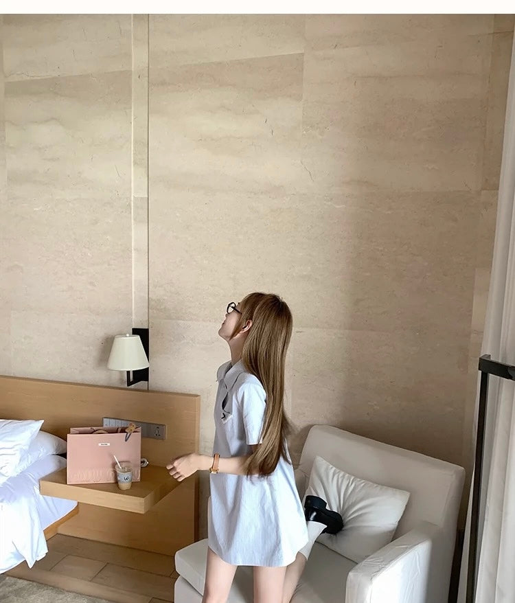 Wed. 輕氧少女 嫩藍色條紋miu系百搭連身裙