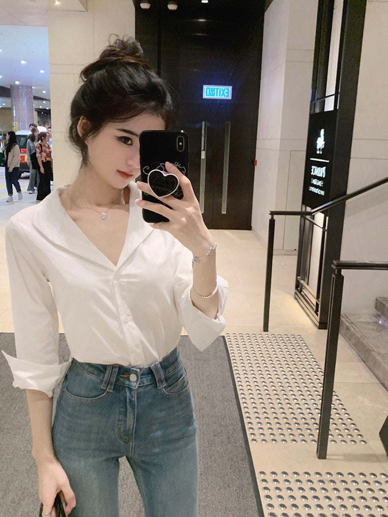 Wed. 好身材氣質白襯衫 露思私服修身版