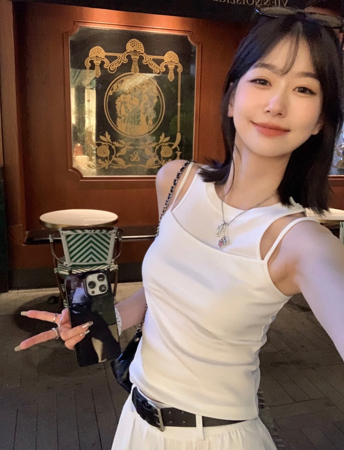 Thu. 假兩件式背心 白