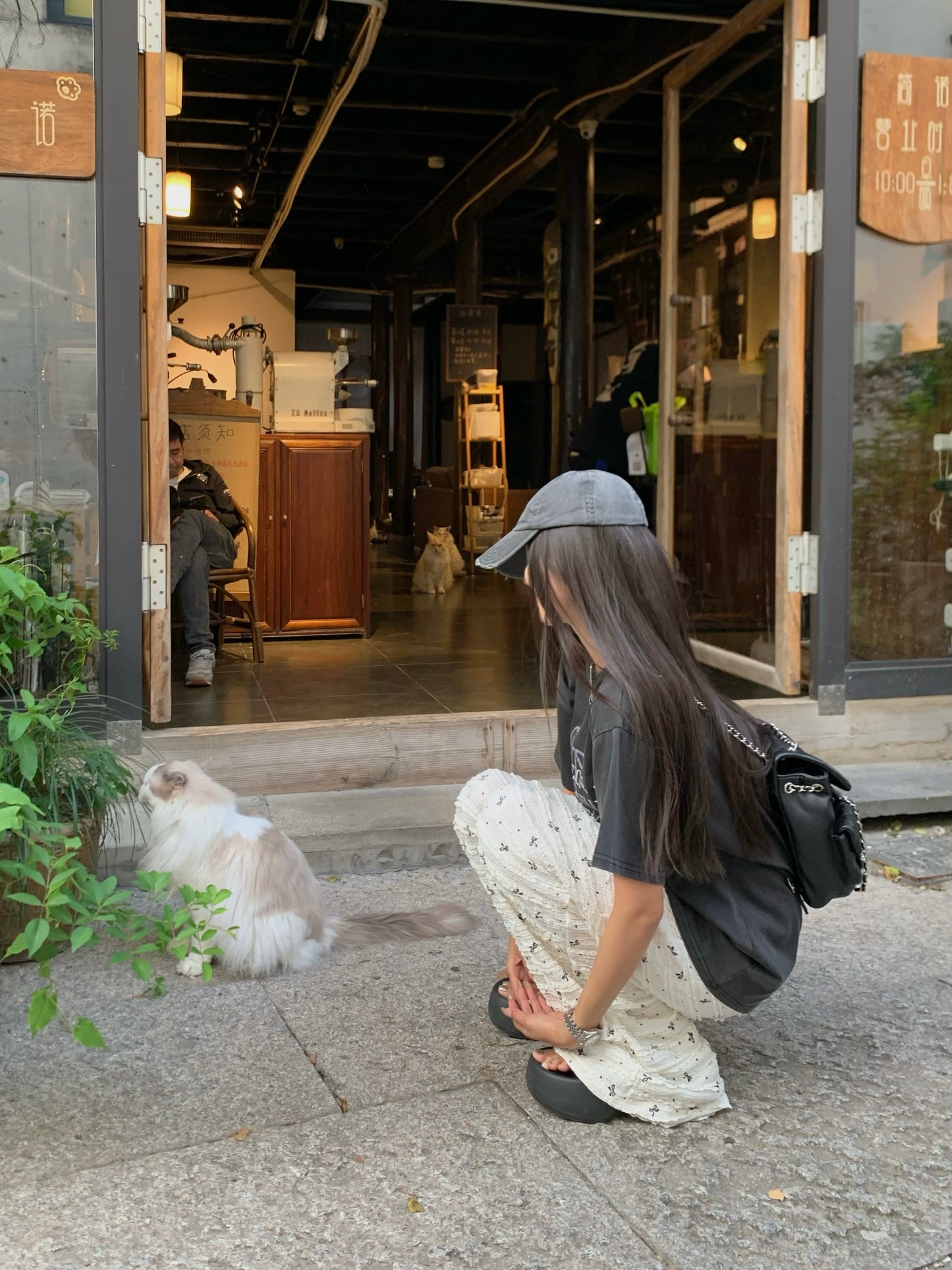 Wed. 舒服穿寬鬆蝴蝶字母上衣 可愛娃娃碎花休閒褲