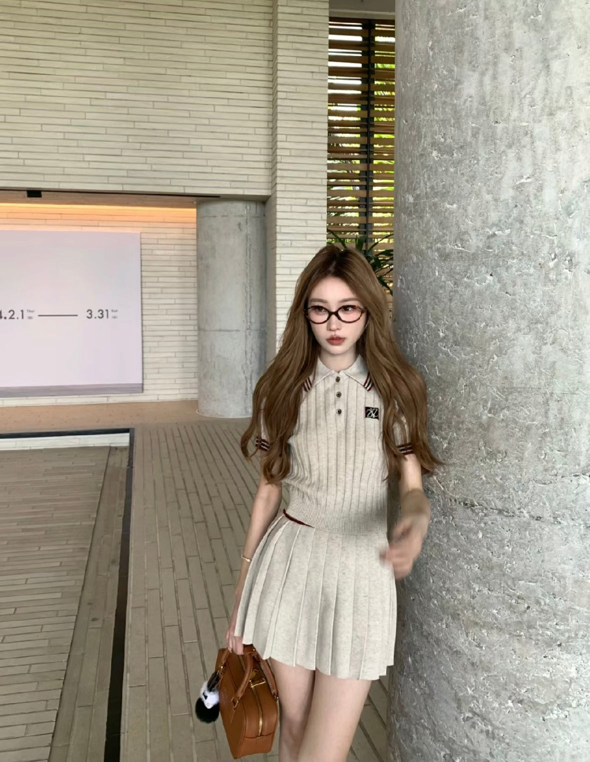 Sat. Easy fittingMiu 燕麥奶杏百搭百摺套裝 2版