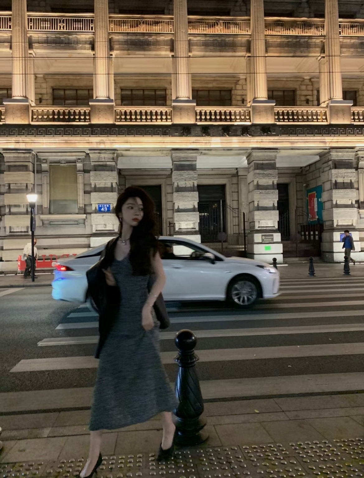 Sun. 針織U領修身長裙