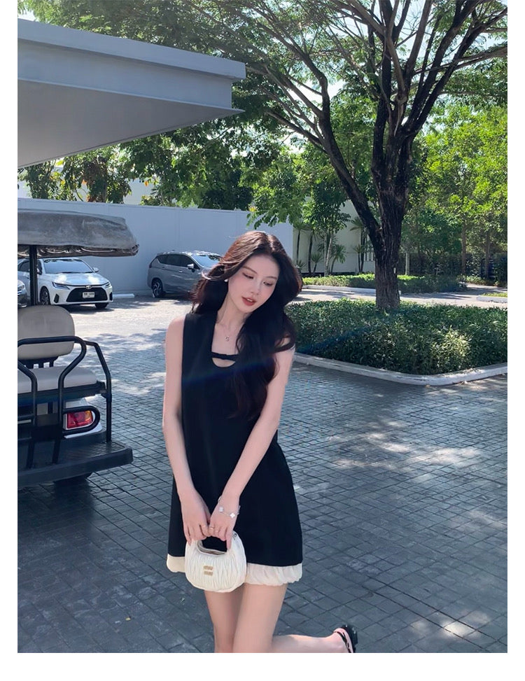 Sun. 今年的第一條法式 miu系氣質小黑裙
