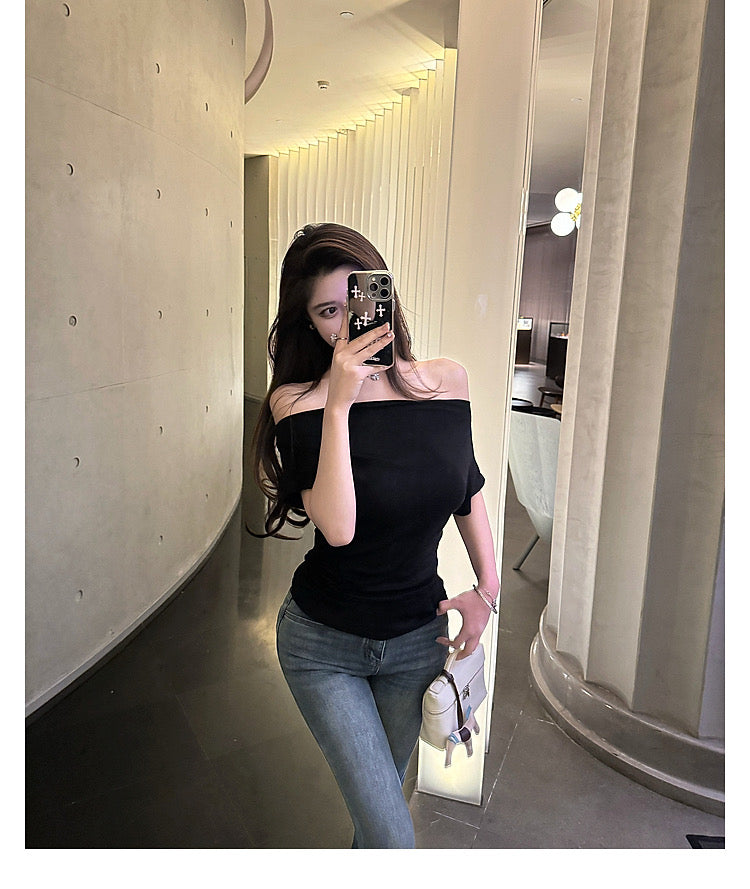 Wed. 百搭舒適感滿分 斜肩可兩穿慵懶上衣 黑/白