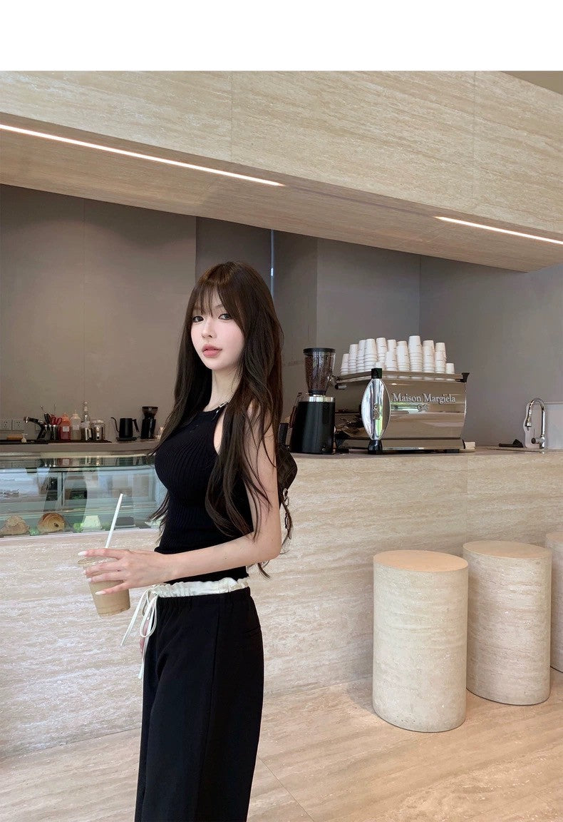 Wed.韓系女團 皮肩設計感月亮刺繡針織背心 黑