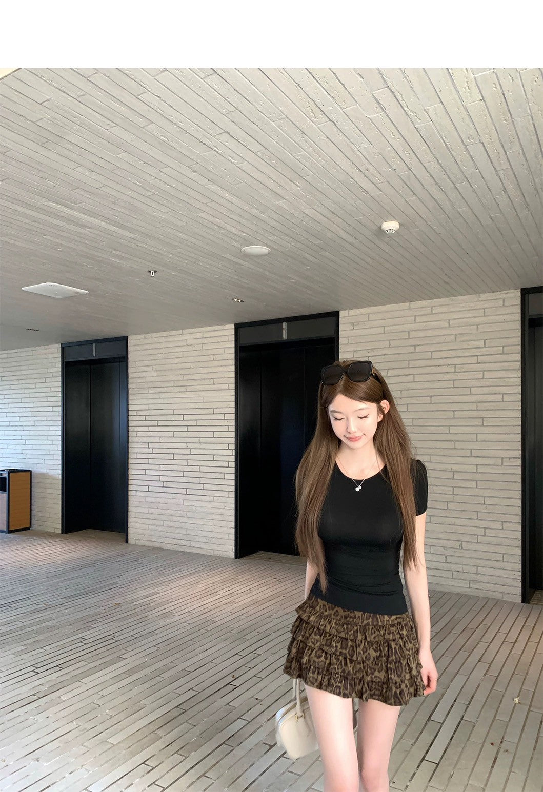 Wed.俏皮古早辣妹 豹紋蛋糕短裙