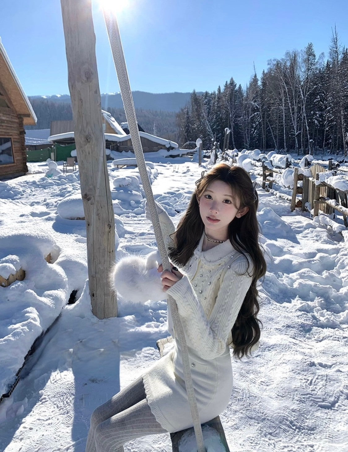 Sat. 雪白千金 軟糯手工釘珠針織半身裙套裝