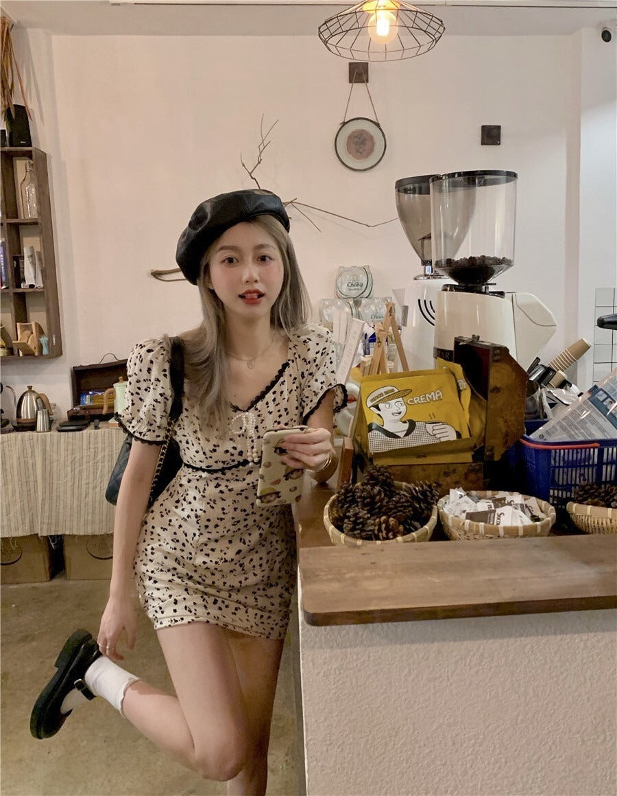 Sat. 復古小個子碎花短洋裝
