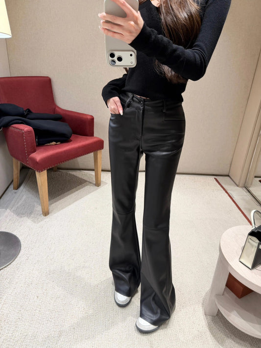 Mon. 自留強推!好穿好版黑色微喇叭顯瘦皮褲