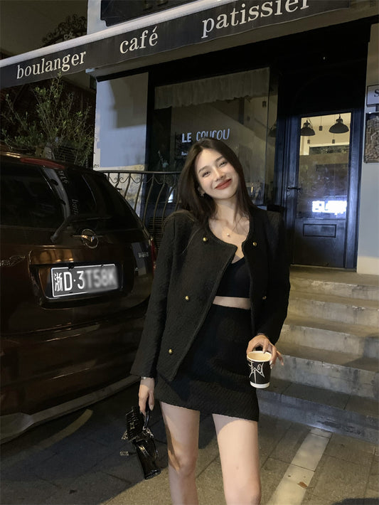 Sat. All Black 女主小香風外套 半身裙