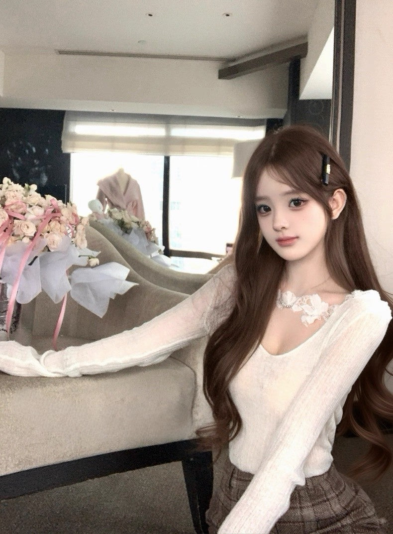 Tue. 心動蕾戀貓語 坑條羊毛 V領打底上衣 白