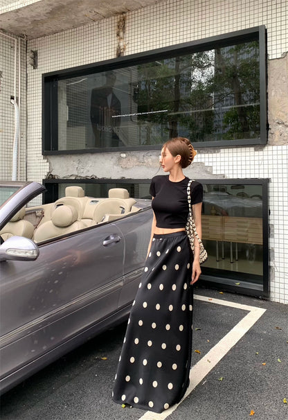 Wed. 復古大波點傘狀半身裙 百搭修身後背設計上衣 黑