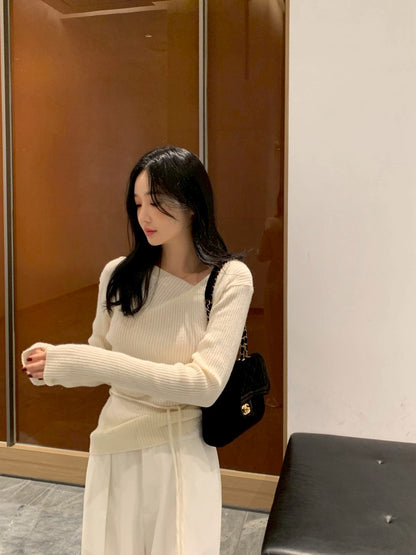 Fri. 秋冬設計感修身繫帶慵懶針織上衣 黑/米白