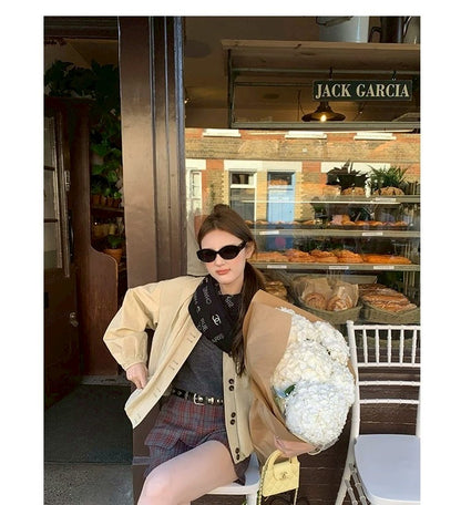 Thu. 明媚香港 復古花苞圓領夾克 卡其