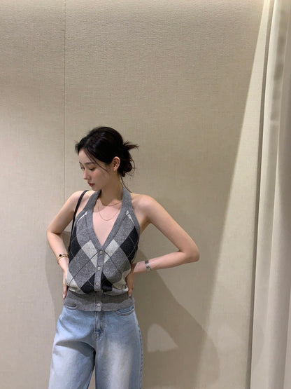 Tue. 復古菱格掛脖針織背心 灰