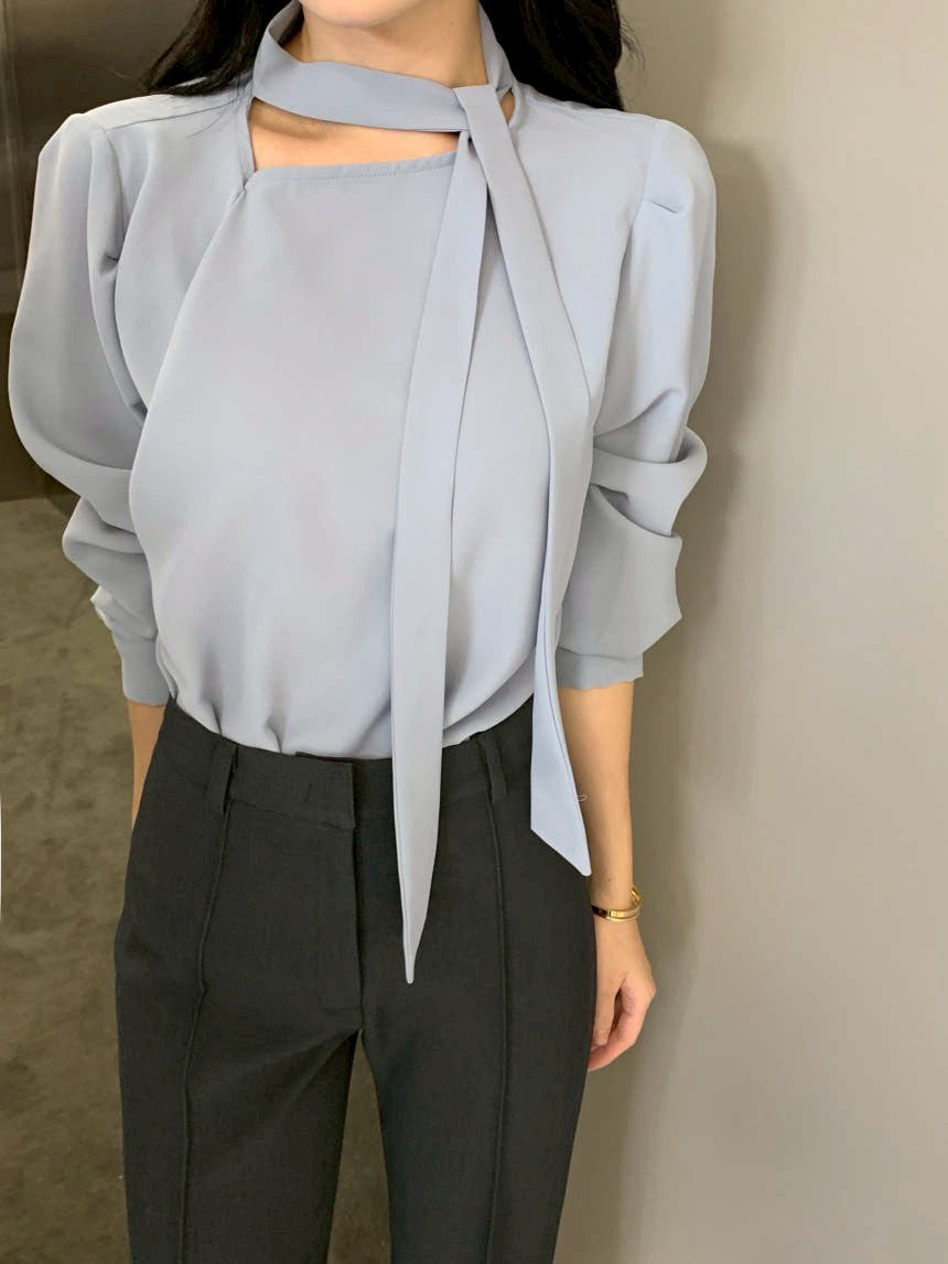 Fri. 法式新款掛脖飄帶氣質上衣 粉/藍