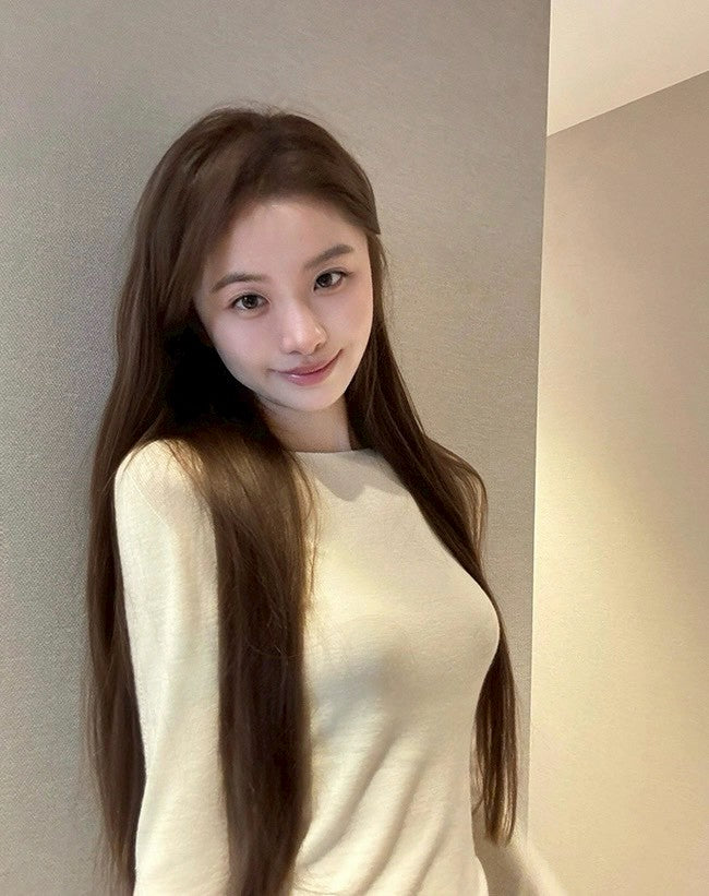 Fri. 柔膚打底羊毛多織工藝上衣 黑/米白