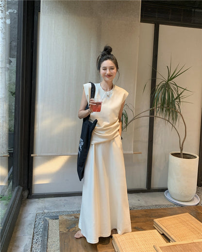 Tue. 打工人百搭長白裙