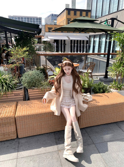 Tue. 特調天菜 透視波點純慾打底米白上衣