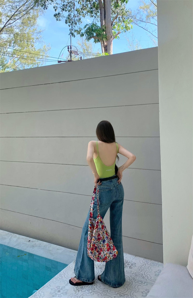 Mon. 復古水洗淺色牛仔喇叭褲