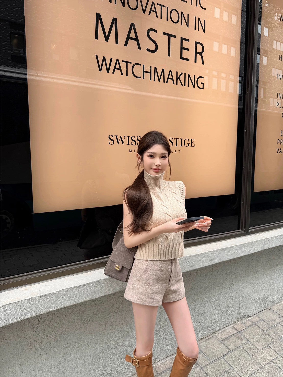 Tue. Oni小高領’’氣質麻花百搭針織背心 奶茶/黑