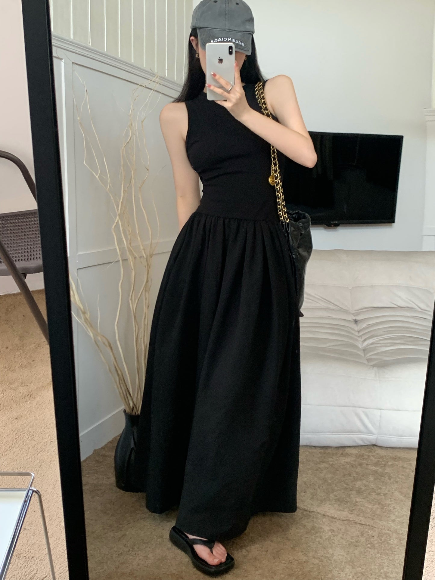 Thu. 修身縷空背心拼接裙 黑