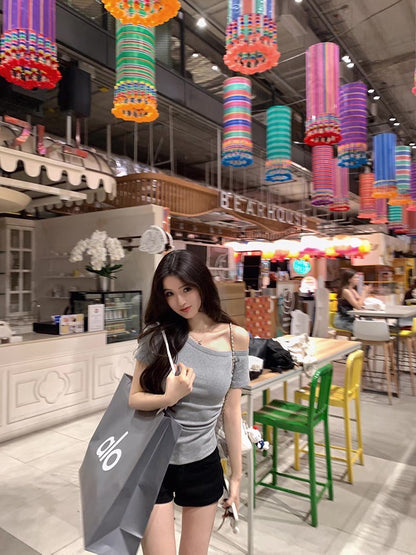 Fri. 斬女瘦瘦斜肩純色上衣 灰