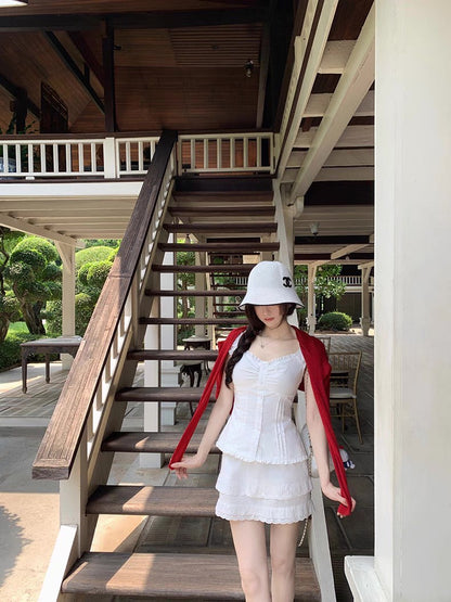 Fri. 春夏Jennie公主收腰多穿款上衣 白