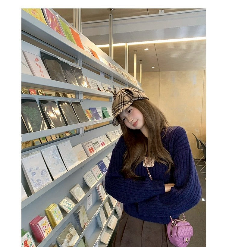 Thu. 麥迪大道小天使刺繡圓領羊毛衣 藍