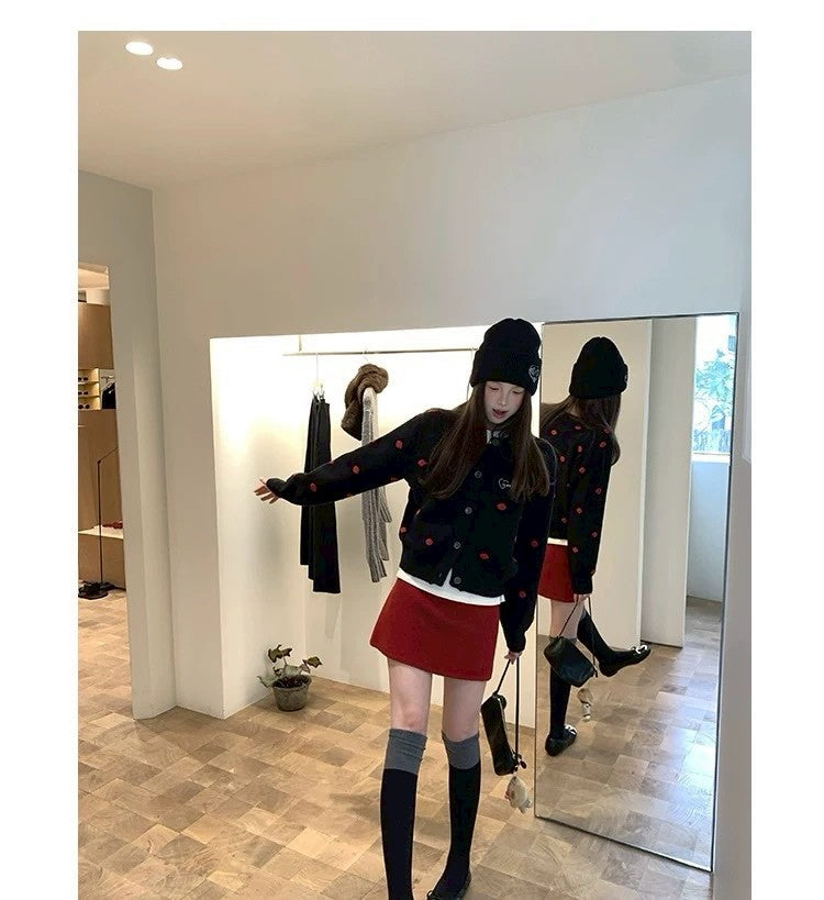 Tue. 雪夜遊樂園韓系波點撞色針織外套 白/黑