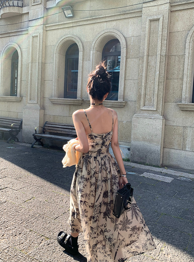Sun. 水墨繁花 露背連身裙