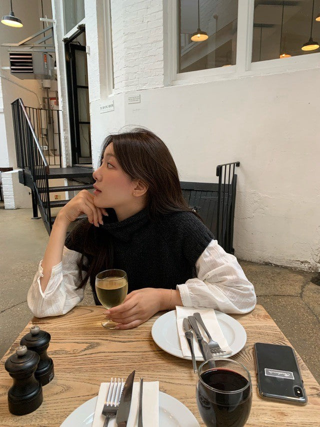 Tue. 韓女氣質高領短袖毛衣 卡棕/炭黑