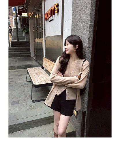 Thu. 自由領落仿天絲亞麻針織上衣2件套 砂杏