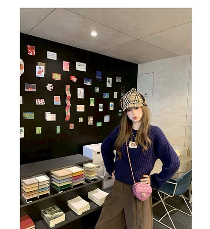 Thu. 麥迪大道小天使刺繡圓領羊毛衣 藍