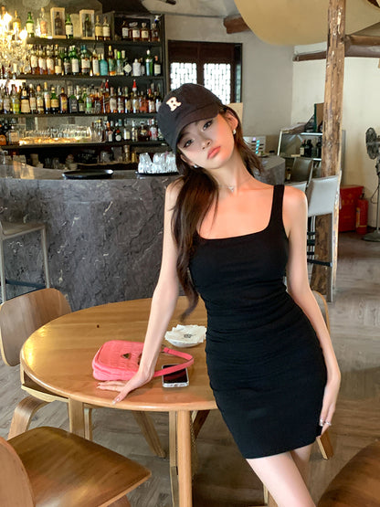 Fri. 副乳掰掰 遮肉珍妮連身裙 黑