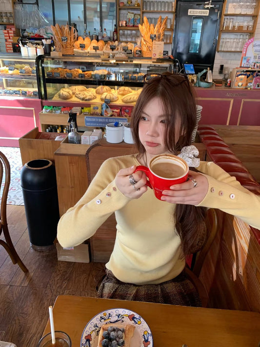 Thu. Cheese拿鐵韓系修身圓領針織打底 奶黃