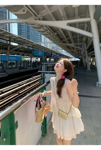 Mon. 夏日浪漫感自帶氣質柔光壓褶背心半身裙套裝 杏色