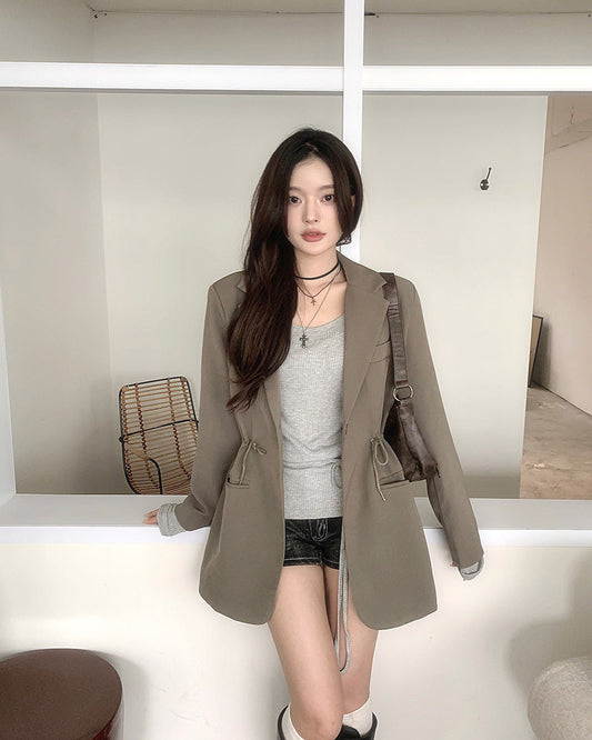 Fri. 休閒抽繩可調腰身西裝外套 卡其/黑