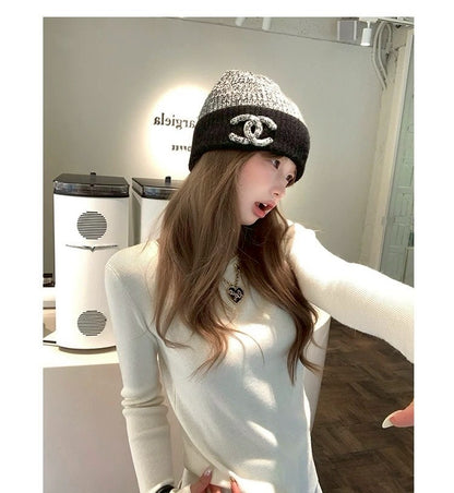 Thu. Cheese拿鐵韓系修身圓領針織打底 白/灰