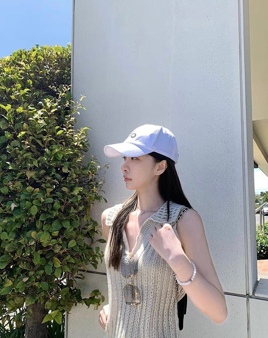 Mon. 法式浪漫 縷空老錢polo領粗針背心