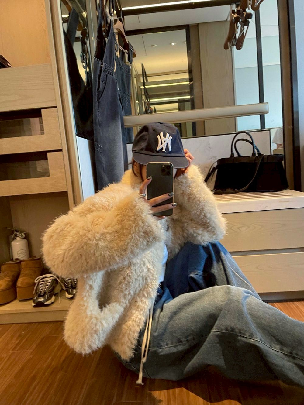 Fri. 歐美加厚保暖毛毛絨口袋外套