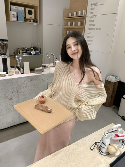 Sun. 慵懶杏色罩衫 & 百搭綁帶連身裙 粉